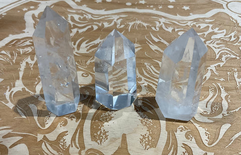 Clear quartz point