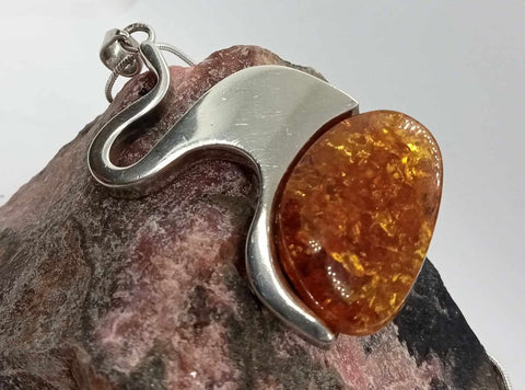 Amber Pendant