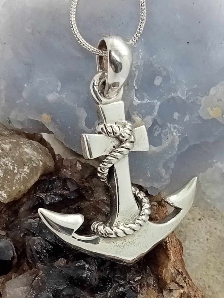 Anchor & Rope Pendant