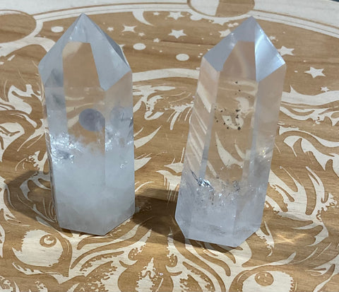 Clear quartz point